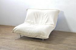 中古　フランス　Ligne Roset(リーン・ロゼ)　ROSETCalin(ロゼカラン)　張り地Lランク　専用イージーカバー付き　12段階リクライニング付き　おしゃれなスチールレッグの1Pソファ(一人掛け、イージーチェア、椅子、イス)(定価約30万円)(R-080030)