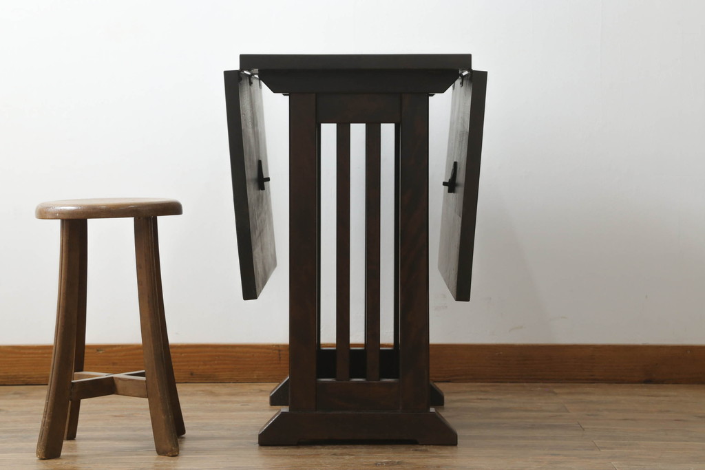 和製ビンテージ　北海道民芸家具　#430　洗練されたデザインのバタフライ卓(ダイニングテーブル、4人掛け、2人掛け、4P、2P、食卓、エクステンションテーブル、ヴィンテージ)(定価約20万円)(R-065695)