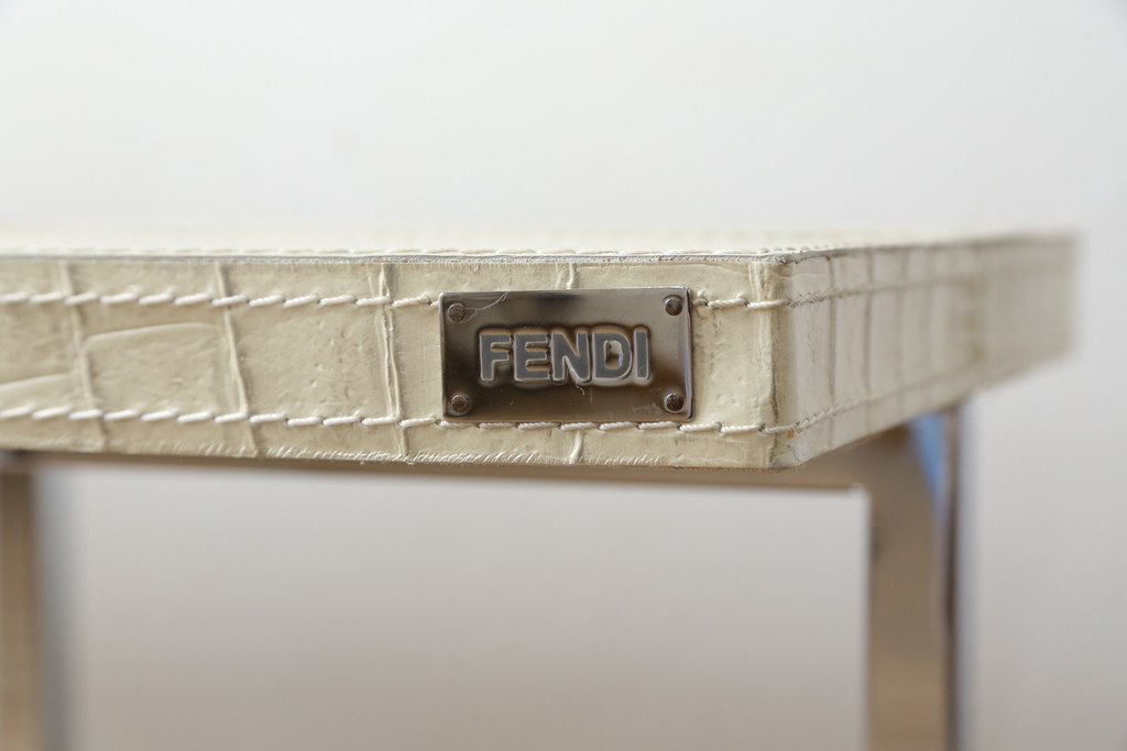 中古 IDC大塚家具取り扱い FENDI CASA(フェンディ カーサ) 本革