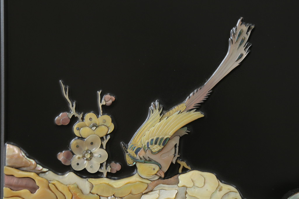 中古　美品　最高級品　組立て式　希少!豪華絢爛な装飾が存在感を放つ螺鈿細工のワードローブ(衣装タンス、収納棚、洋服タンス)(定価約500万円)(R-055928)