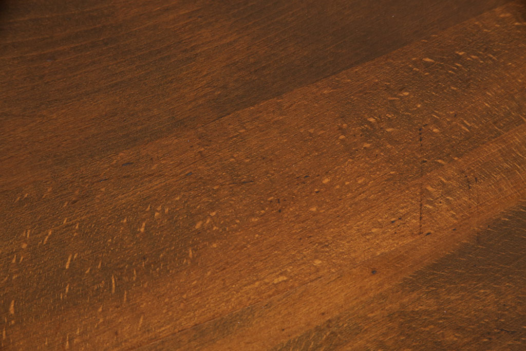 和製ビンテージ　濃淡のある木色が温もりを感じるブナ材製スピンドルチェア2脚セット(板座チェア、椅子)(R-048095)