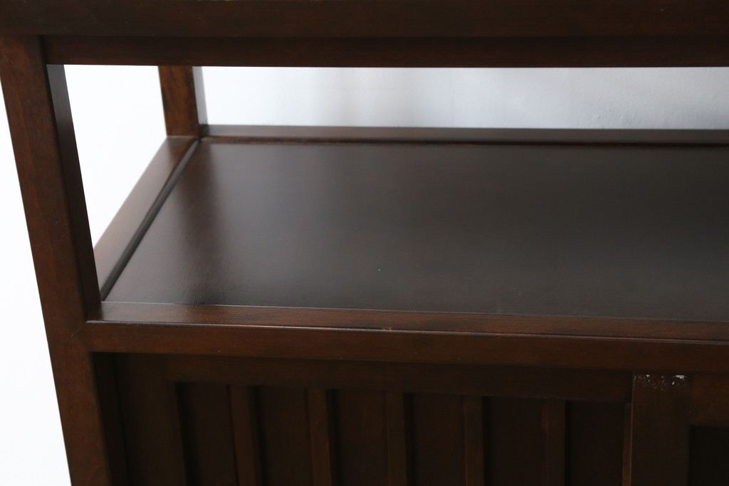 中古　美品　松本民芸家具　530型　和の雰囲気が魅力的な茶タンス(茶棚、飾り棚、戸棚、収納棚、サイドキャビネット)(定価約43万円)(R-079839)