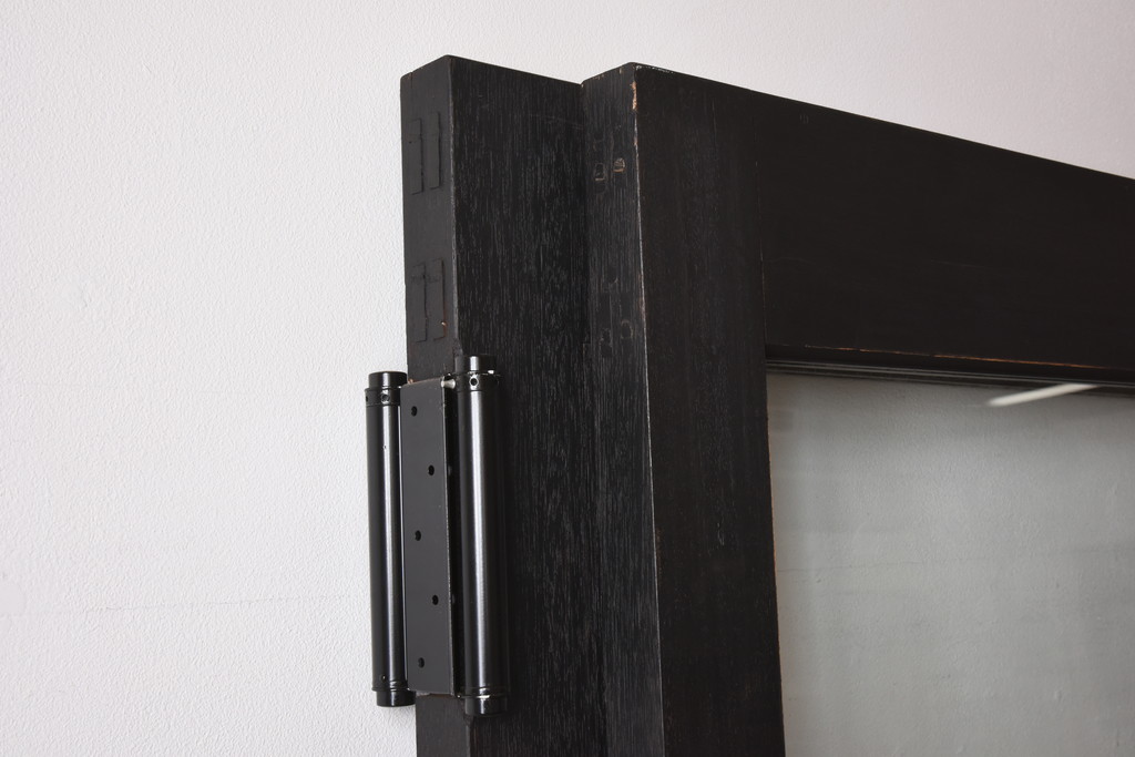 ビンテージ建具　無垢材　ブラックペイントがカッコイイ特大ガラスドア1枚(扉、ガラス戸、ヴィンテージ)(R-081094)