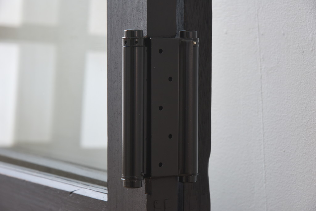 ビンテージ建具　無垢材　ブラックペイントがカッコイイ特大ガラスドア1枚(扉、ガラス戸、ヴィンテージ)(R-081094)