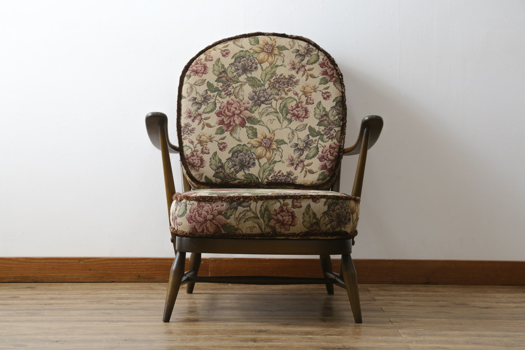 イギリスビンテージ　美品　ERCOL(アーコール)　落ち着いた色味の花柄ファブリックが上品な1人掛けソファ(ラウンジチェア、アームチェア、椅子、1シーターソファ、英国、北欧、ヴィンテージ)(R-071185)