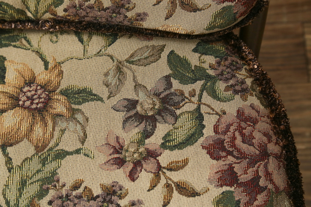 イギリスビンテージ　美品　ERCOL(アーコール)　落ち着いた色味の花柄ファブリックが上品な1人掛けソファ(ラウンジチェア、アームチェア、椅子、1シーターソファ、英国、北欧、ヴィンテージ)(R-071185)