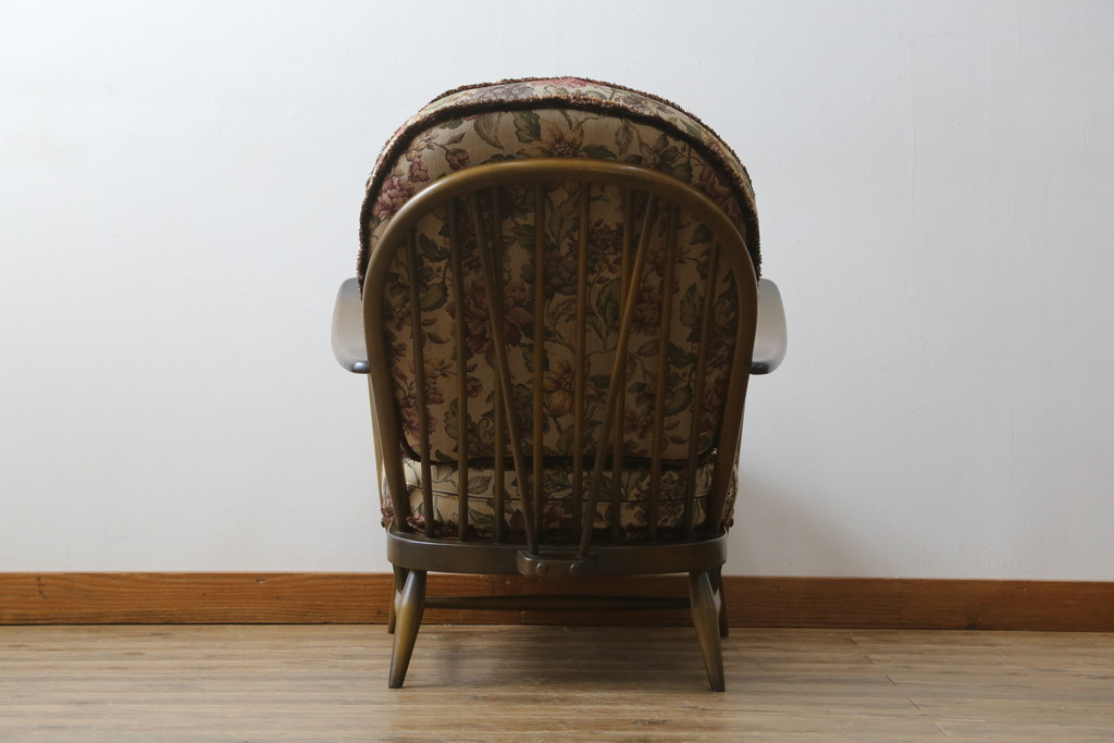 イギリスビンテージ　美品　ERCOL(アーコール)　落ち着いた色味の花柄ファブリックが上品な1人掛けソファ(ラウンジチェア、アームチェア、椅子、1シーターソファ、英国、北欧、ヴィンテージ)(R-071185)