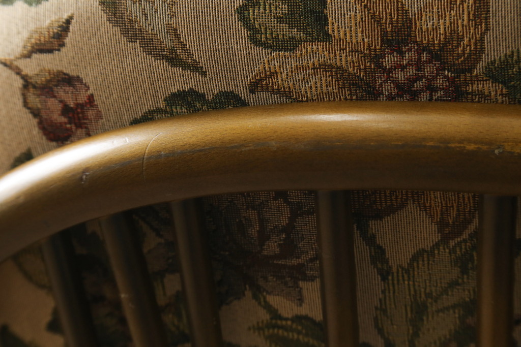イギリスビンテージ　美品　ERCOL(アーコール)　落ち着いた色味の花柄ファブリックが上品な1人掛けソファ(ラウンジチェア、アームチェア、椅子、1シーターソファ、英国、北欧、ヴィンテージ)(R-071185)