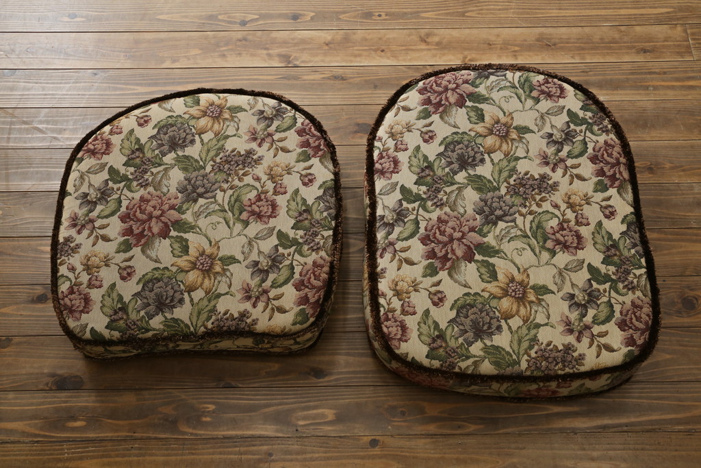 イギリスビンテージ　美品　ERCOL(アーコール)　落ち着いた色味の花柄ファブリックが上品な1人掛けソファ(ラウンジチェア、アームチェア、椅子、1シーターソファ、英国、北欧、ヴィンテージ)(R-071185)