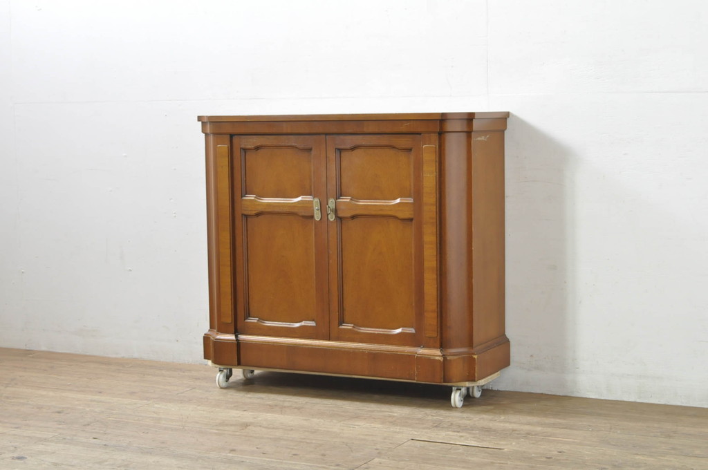 中古　DREXEL HERITAGE(ドレクセルヘリテイジ)　TRIUNE(トライユン)シリーズ　マホガニー材　ホールチェスト(サイドボード、サイドキャビネット、収納棚、戸棚)(定価約30万円)(R-080131)