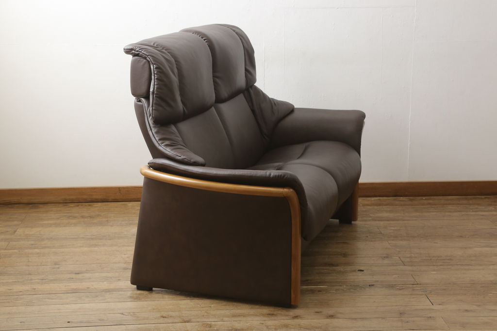 中古　ノルウェー製　EKORNES(エコーネス)　ストレスレス(Stressless)　本革(レザー)　エルドラド　2シーター　ハイバック　くつろぎの時間におすすめの二人掛けソファ(アームソファ、2人掛け、2P、北欧)(定価約68万円)(R-060713)