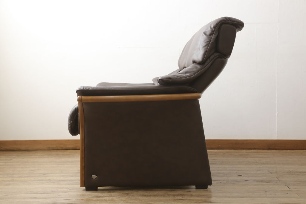 中古　ノルウェー製　EKORNES(エコーネス)　ストレスレス(Stressless)　本革(レザー)　エルドラド　2シーター　ハイバック　くつろぎの時間におすすめの二人掛けソファ(アームソファ、2人掛け、2P、北欧)(定価約68万円)(R-060713)