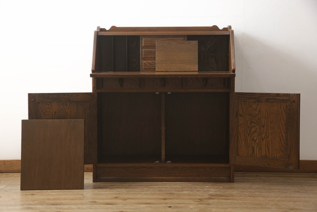 中古　美品　高級品　三越デパート　オーク材　上品な佇まいが魅力の象嵌入りライティングビューロー(カントリーハウス、Brugge、ブルージュ、簿記机、ワークデスク、在宅用、在宅ワーク用)(R-065890)