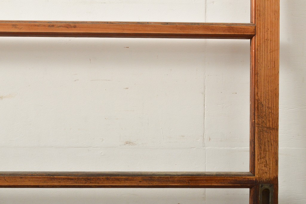 昭和中期　レトロな木製フレームのアンティークガラス戸1枚(引き戸、木製建具)(R-056099)