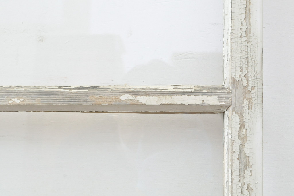 アンティーク建具　シャビーなペイントが印象的な古いガラス窓2枚セット(ガラス戸、引き戸)(R-056364)