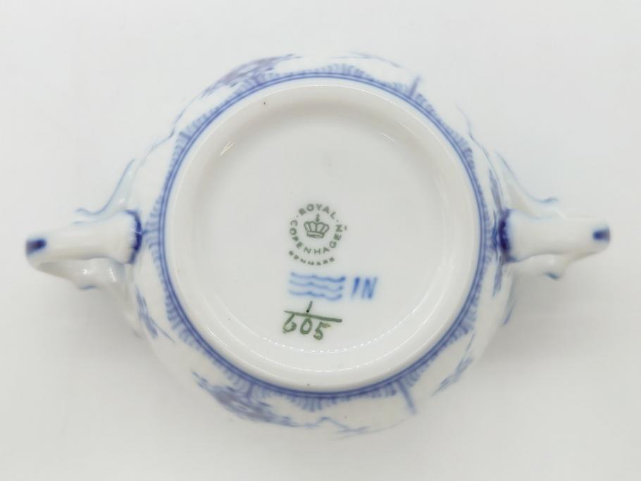 デンマーク　ROYAL COPENHAGEN　ロイヤルコペンハーゲン　ブルーフルーテッド　ハーフレース　シュガーボウル(シュガーポット、洋食器)(定価38,500円)(R-062617)