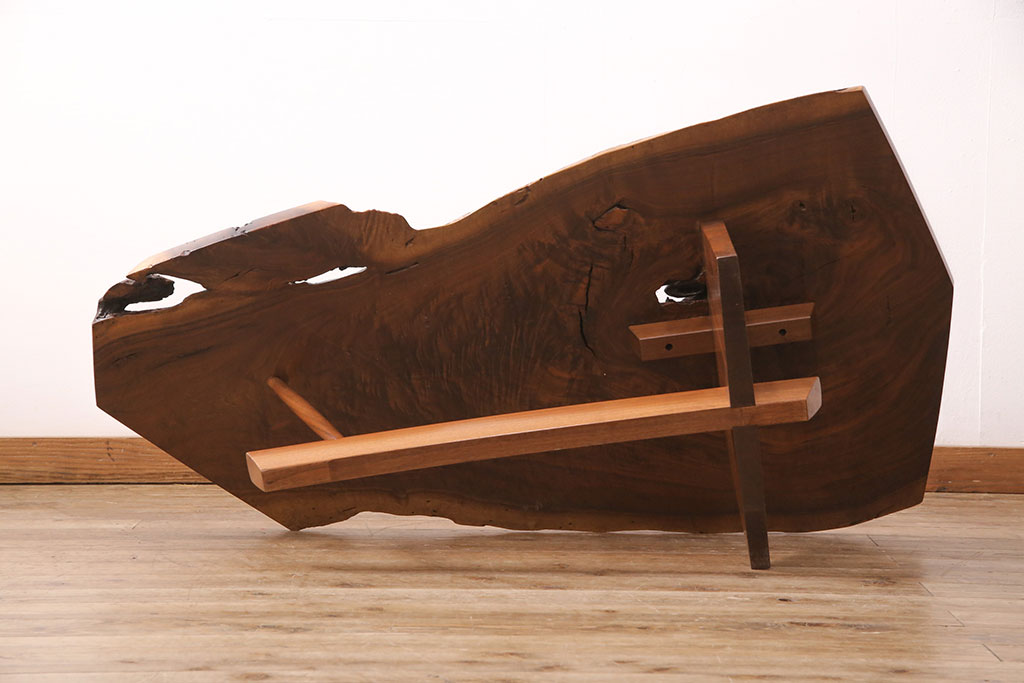 和製ヴィンテージ　MINGURENII COFFEE TABLE　希少なジョージナカシマ本人製作品!素材の形を活かしたデザインのミングレンコーヒーテーブル(ジョージ・ナカシマ、ミングレンII、センターテーブル、ローテーブル、机、ビンテージ)(R-051403)