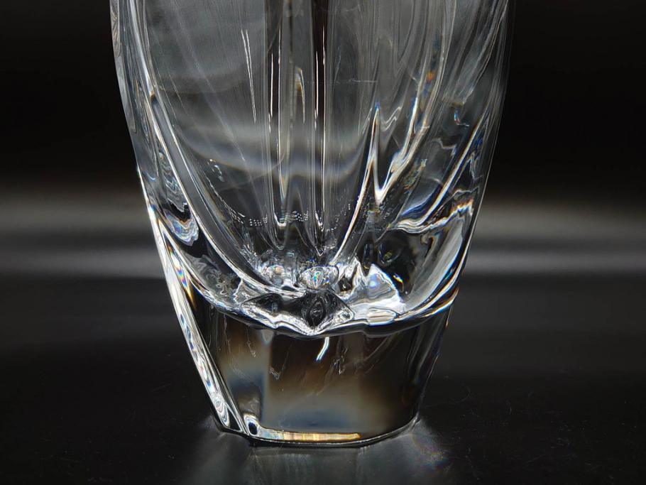 フランス　Baccarat　バカラ　RRigot(リゴット)　高さ 約27cm　エレガントな曲線美が美しいフラワーベース(花器、花生け、花瓶、花入れ、フルレッドクリスタルガラス、共箱付き)(R-080090)