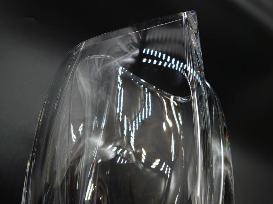 フランス　Baccarat　バカラ　RRigot(リゴット)　高さ 約27cm　エレガントな曲線美が美しいフラワーベース(花器、花生け、花瓶、花入れ、フルレッドクリスタルガラス、共箱付き)(R-080090)