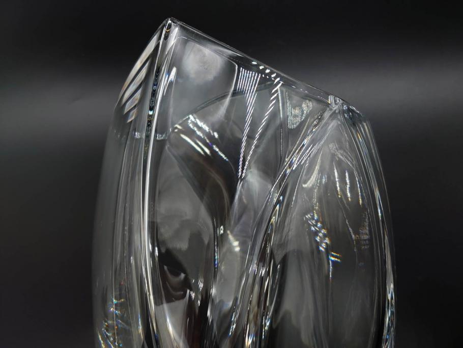 フランス　Baccarat　バカラ　RRigot(リゴット)　高さ 約27cm　エレガントな曲線美が美しいフラワーベース(花器、花生け、花瓶、花入れ、フルレッドクリスタルガラス、共箱付き)(R-080090)