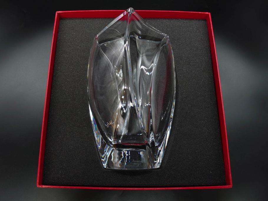 フランス　Baccarat　バカラ　RRigot(リゴット)　高さ 約27cm　エレガントな曲線美が美しいフラワーベース(花器、花生け、花瓶、花入れ、フルレッドクリスタルガラス、共箱付き)(R-080090)
