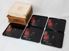 黒江漆器　木製　木皿　菊模様　花のデザインが目を引く小盆5枚セット(漆器、お盆、トレイ、トレー、銘々盆、共箱付き)(R-080093)