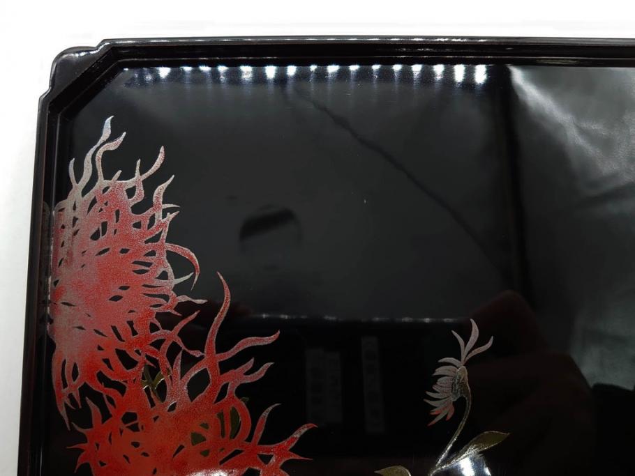黒江漆器　木製　木皿　菊模様　花のデザインが目を引く小盆5枚セット(漆器、お盆、トレイ、トレー、銘々盆、共箱付き)(R-080093)