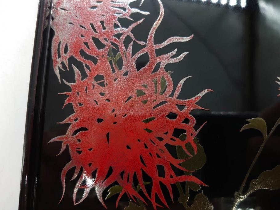 黒江漆器　木製　木皿　菊模様　花のデザインが目を引く小盆5枚セット(漆器、お盆、トレイ、トレー、銘々盆、共箱付き)(R-080093)