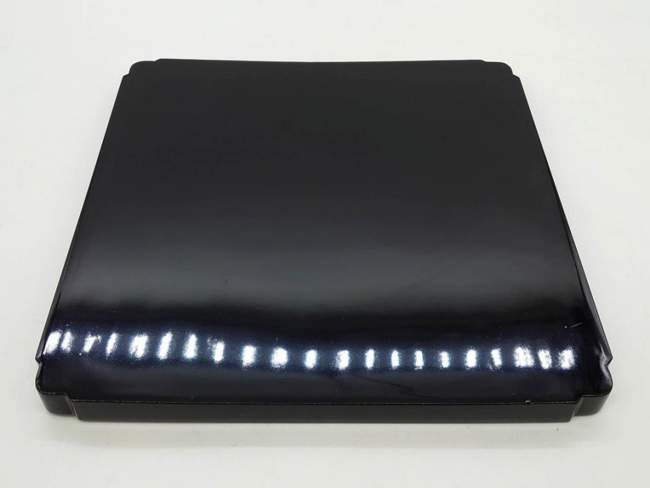 黒江漆器　木製　木皿　菊模様　花のデザインが目を引く小盆5枚セット(漆器、お盆、トレイ、トレー、銘々盆、共箱付き)(R-080093)