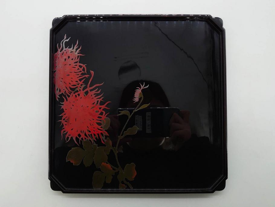 黒江漆器　木製　木皿　菊模様　花のデザインが目を引く小盆5枚セット(漆器、お盆、トレイ、トレー、銘々盆、共箱付き)(R-080093)