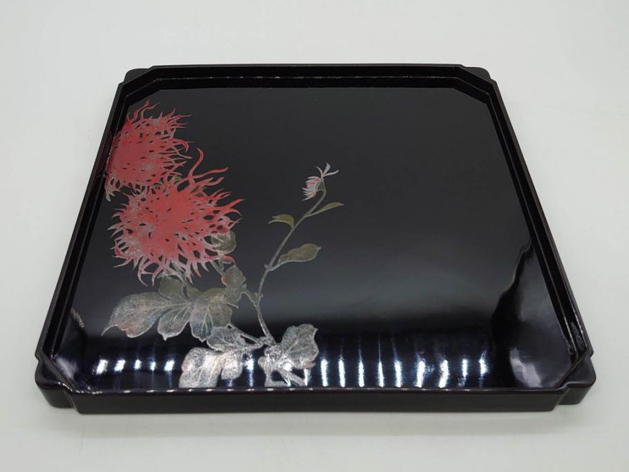 黒江漆器　木製　木皿　菊模様　花のデザインが目を引く小盆5枚セット(漆器、お盆、トレイ、トレー、銘々盆、共箱付き)(R-080093)