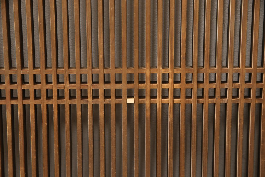 アンティーク建具　枠欅材　細かな細工の上質な格子欄間2枚セット(筬欄間、オサランマ、明かり取り、明り取り)(R-056629)