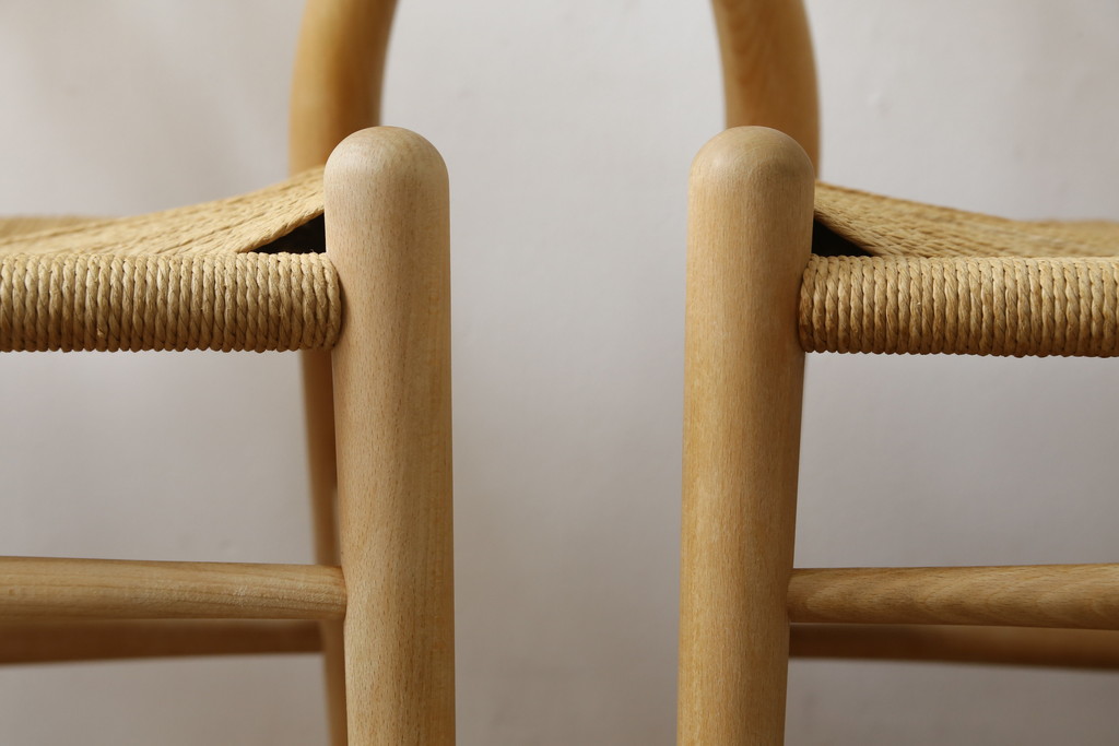 中古　北欧家具　老舗家具メーカー CARL HANSEN & SON(カール・ハンセン&サン)　ハンス J. ウェグナー(HANS J. WEGNER)デザイン　CH24　特徴的なラインを描く美しいフォルムのYチェア(ワイチェア、ダイニングチェア、アームチェア、イス、椅子)(R-078925)