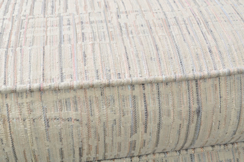 中古　美品!!　DREXEL HERITAGE(ドレクセルヘリテイジ)　Upholstery(アップホルスタリー)　エレガントな佇まいが魅力的な3人掛けソファ(三人掛け、3Pソファ)(R-080132)
