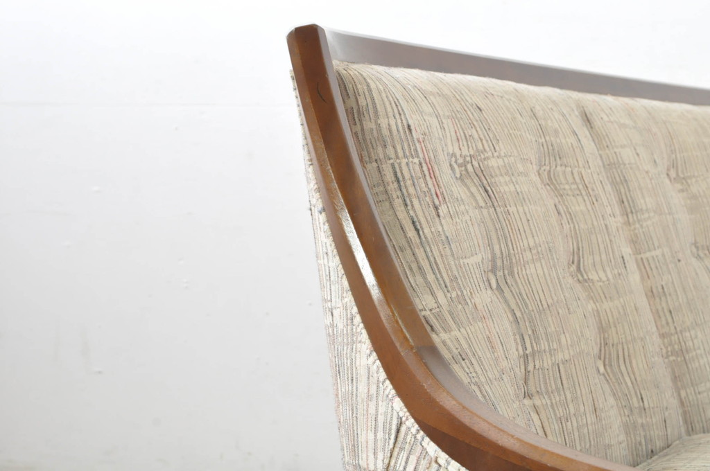 中古　美品!!　DREXEL HERITAGE(ドレクセルヘリテイジ)　Upholstery(アップホルスタリー)　エレガントな佇まいが魅力的な3人掛けソファ(三人掛け、3Pソファ)(R-080132)