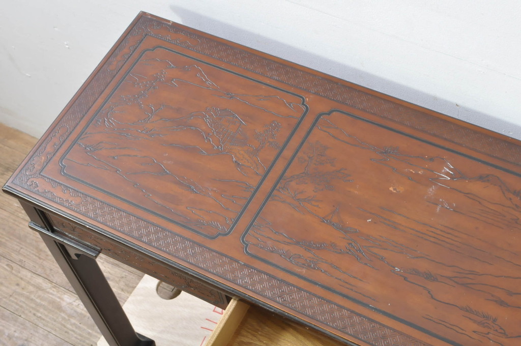中古　希少モデル　DREXEL HERITAGE(ドレクセルヘリテイジ)　彫刻入り　異国情緒あふれるシノワズリ様式のコンソールテーブル(薄型デスク、机、ワークデスク、サイドテーブル、在宅用、在宅ワーク用)(R-080159)