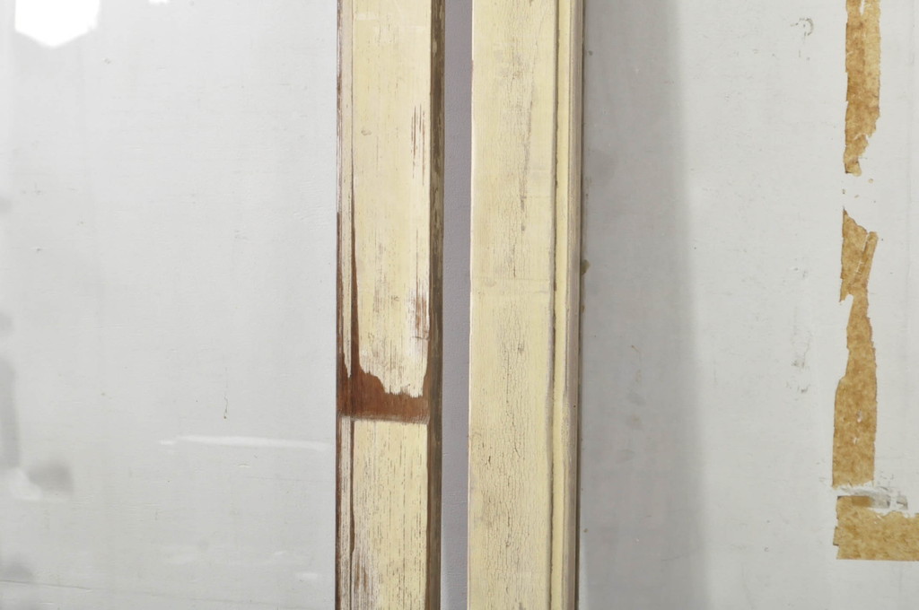 アンティーク建具　片面ペイント仕上げ限定　古い酒屋の特大ガラス戸2枚セット(引き戸)(R-080196)