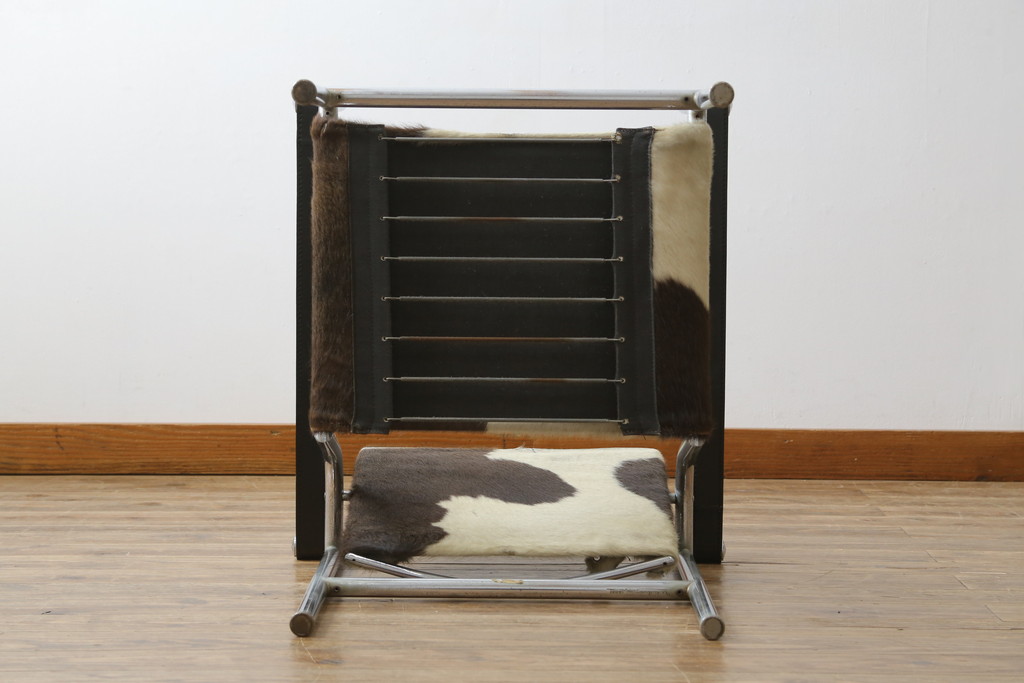 アンティーク家具　超希少!!　当時のオリジナル品　ダメージ有り　ル・コルビュジエ(Le Corbusier)　ピエール・ジャンヌレ(Pierre Jeanneret) シャルロット・ペリアン(Charlotte Perriand)　LC1　ワンランク上の空間づくりにおすすめなスリングチェア(バスキュランチェア、アームチェア、椅子、イス、Cassina、カッシーナ)(R-079837)