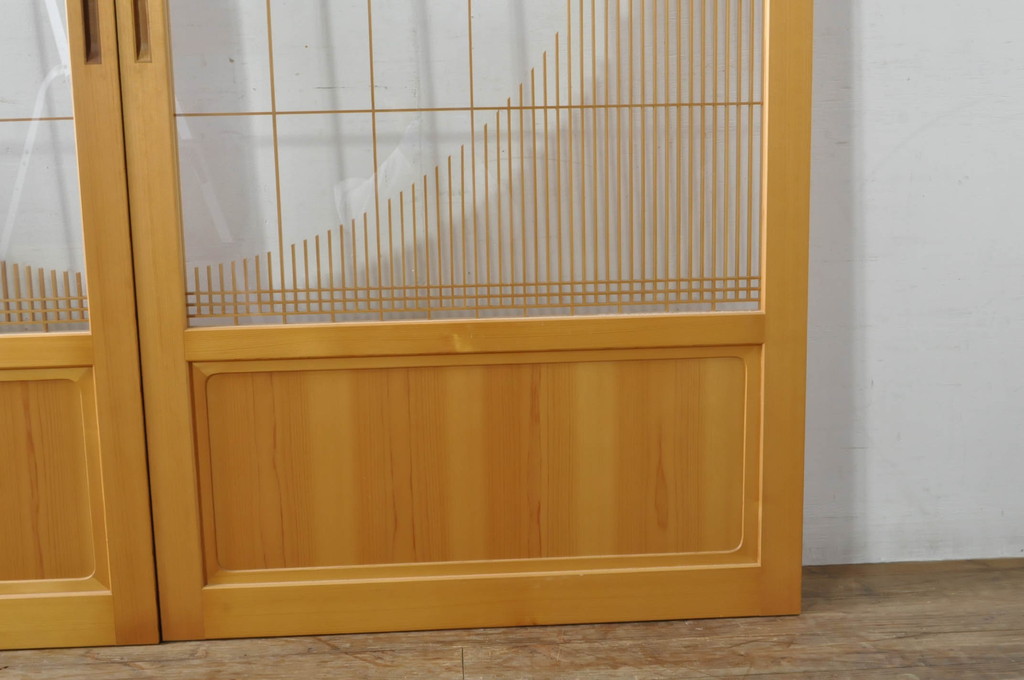 中古　美品　背の高い丸窓風の格子入りアクリル戸2枚セット(格子戸、引き戸、ガラス戸、建具)(R-080205)