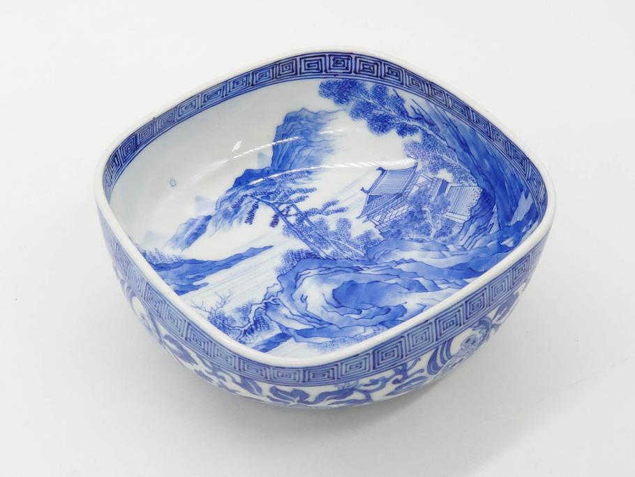 陶玉園　五助製　瀬戸焼　染付　楼閣山水図　約18cm　5.7寸　緻密に描かれたデザインが美しい鉢(風景、深皿、和皿、中皿、変形皿、深鉢、和食器、裏印、五寸七分)(R-080400)