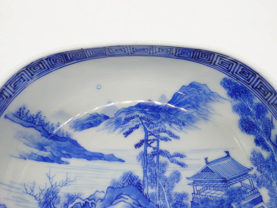 陶玉園　五助製　瀬戸焼　染付　楼閣山水図　約18cm　5.7寸　緻密に描かれたデザインが美しい鉢(風景、深皿、和皿、中皿、変形皿、深鉢、和食器、裏印、五寸七分)(R-080400)
