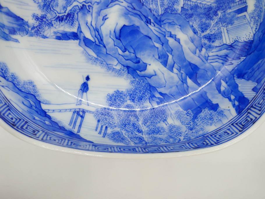 陶玉園　五助製　瀬戸焼　染付　楼閣山水図　約18cm　5.7寸　緻密に描かれたデザインが美しい鉢(風景、深皿、和皿、中皿、変形皿、深鉢、和食器、裏印、五寸七分)(R-080400)