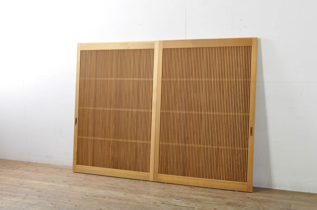 中古　杉材　和の空間を高める格子窓2枚セット(引き戸、格子戸、建具)(R-080216)
