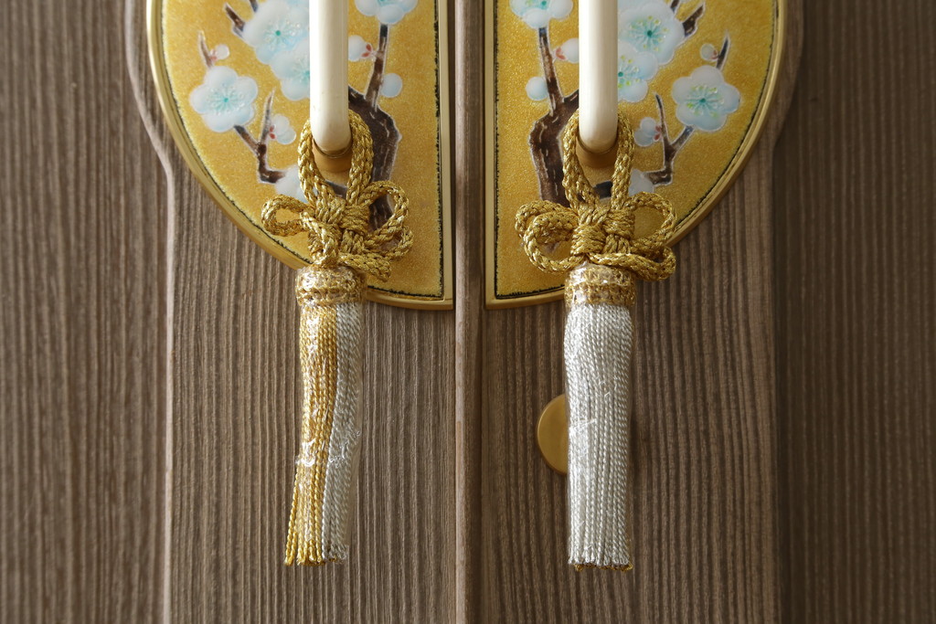 中古　美品　最高級　通産大臣指定伝統工芸品　伝統工芸士　鹿島金正作　高千穂　品のある佇まいで和の雰囲気を引き立てる名古屋総桐たんす(胴丸、総桐たんす、着物箪笥、引き出し、和たんす、衣装箪笥)(定価約250万円)(R-079829)