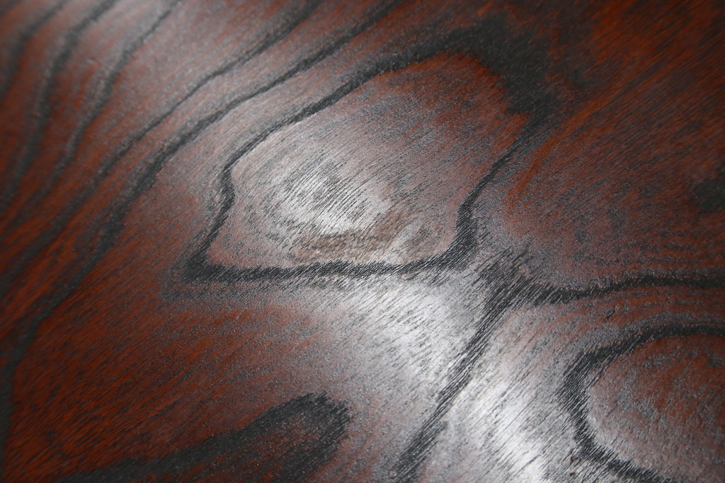 中古　美品　岩谷堂箪笥　菊幸作　ケヤキ材　左右対称の杢目が目を引くローボード(テレビボード、テレビ台、リビングボード、収納棚)(R-050941)