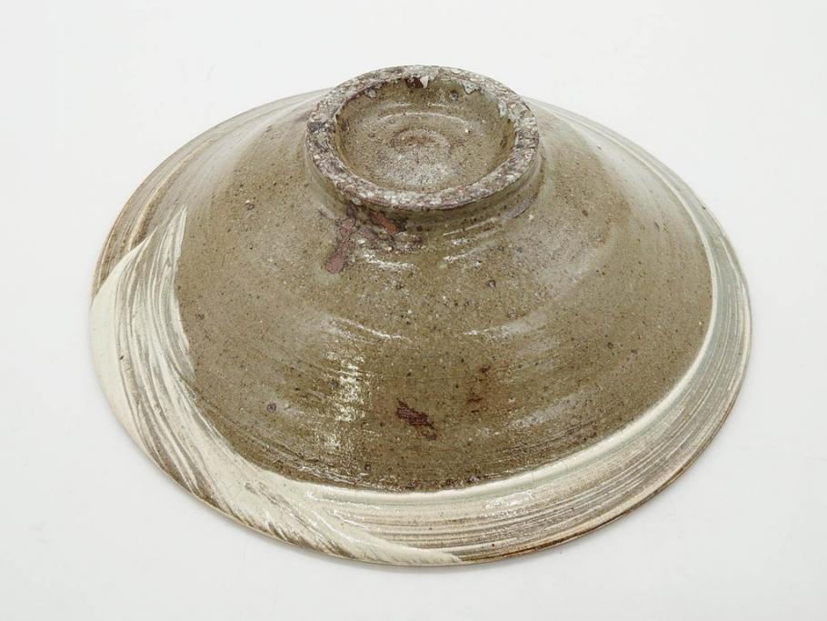 小林東五　對州窯　刷毛目(はけめ)　約20cm　6.6寸　土の温かみを感じる平皿(深皿、和皿、和食器、六寸六分、共箱付き)(R-080407)