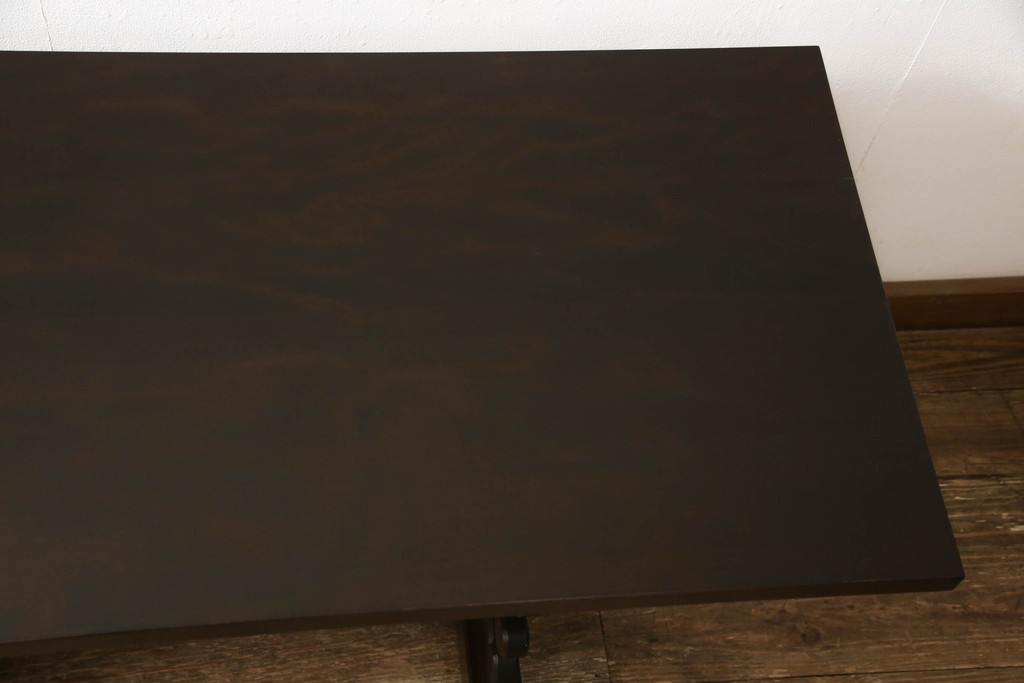 中古　松本民芸家具　特注　脚の透かし彫りが目を引く#14型茶卓(サイドテーブル、コーヒーテーブル)(R-063806)