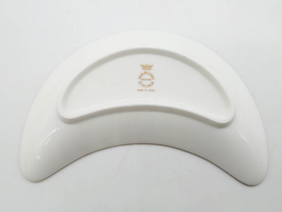鳴海製陶　ナルミ　NARUMI　カレス(CARESS)　サンドイッチトレー　クリーマー　シュガーポット　カップ&ソーサー　プレート　優雅な寛ぎの時間を演出するナルミ洋食器10点セット(C&S、サンドウィッチトレイ、ミルクジャー、ティー、コーヒー、薔薇、バラ、碗皿、デザート皿、金彩)(R-080409)