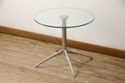 中古　短期使用　極美品　北欧家具　ノルウェー製　Stressless Urban table(ストレスレス・アーバンテーブル)　Sサイズ　洗練されたモダンデザインがお洒落なガラステーブル(回転テーブル、丸テーブル、ラウンドテーブル、カクテルテーブル、サイドテーブル、コーヒーテーブル)(R-066305)