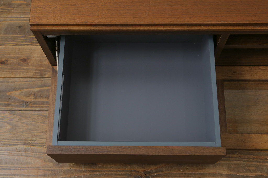 中古　美品　アクタス取扱い　ジョンリビング(jon Living) RIMO 200AV-board　シンプルなデザインが取り入れやすいテレビ台(ローボード、テレビボード、TVボード、サイドボード、サイドキャビネット、収納棚、リビングボード)(R-068396)